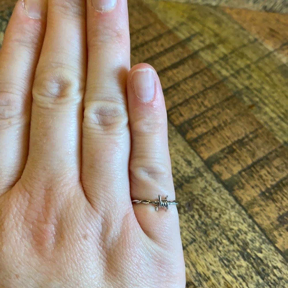 Regalrose size 4 bada** barbed wire sterling ring!